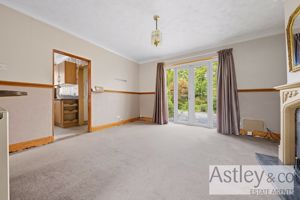 living room- click for photo gallery